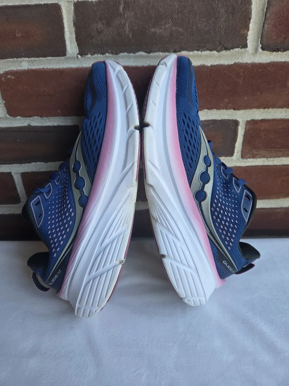 Saucony guide 17